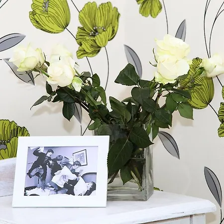 Apartament Na Nezavisimosti 13 Mińsk